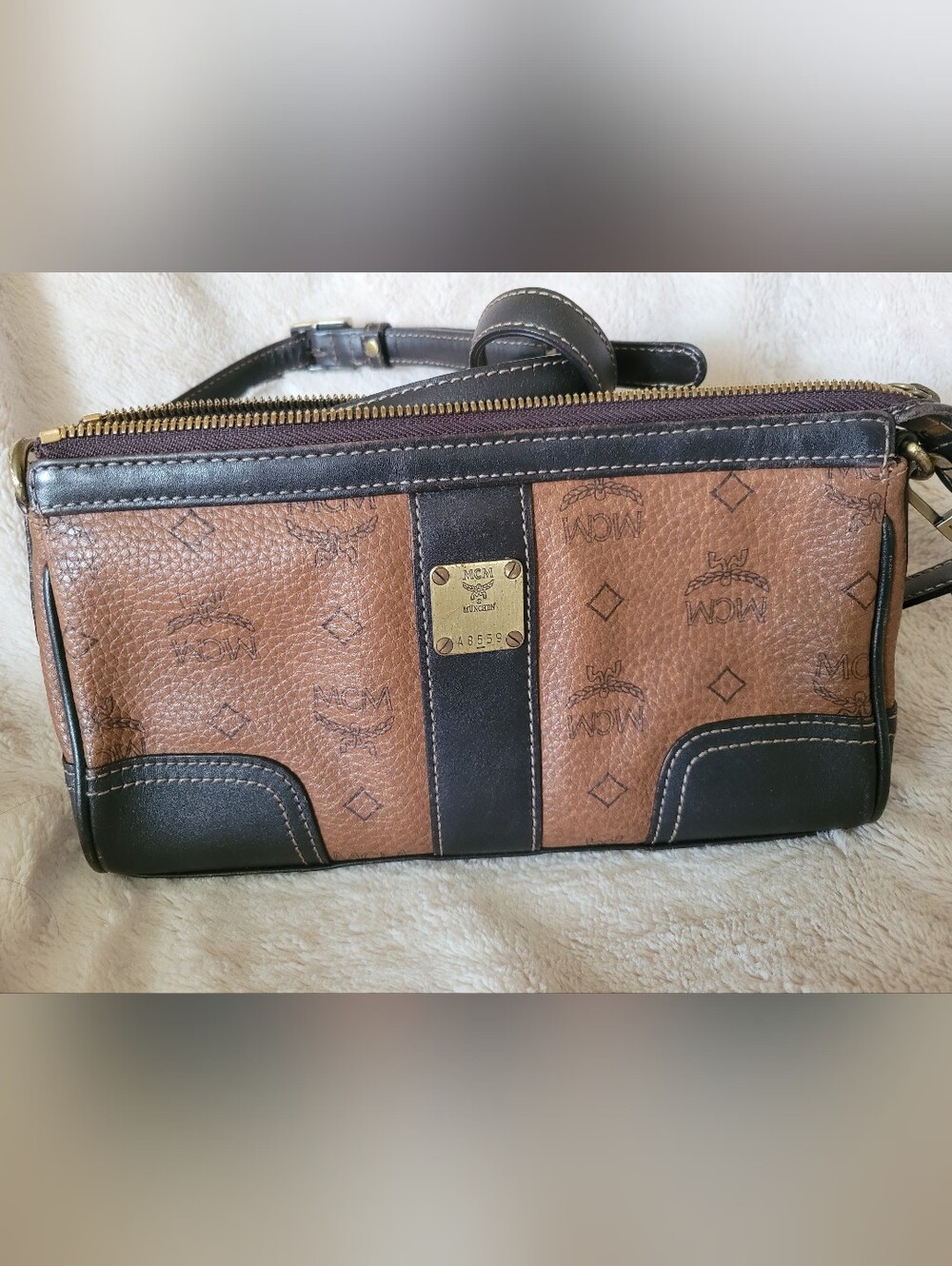 Authentic Vintage MCM Visetos Monogram Crossbody / Shoulder Bag (Cognac)
